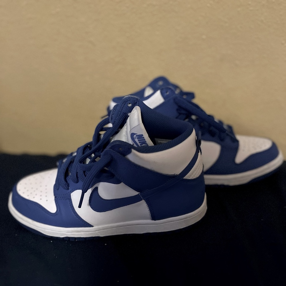 blue nike shoes cheap